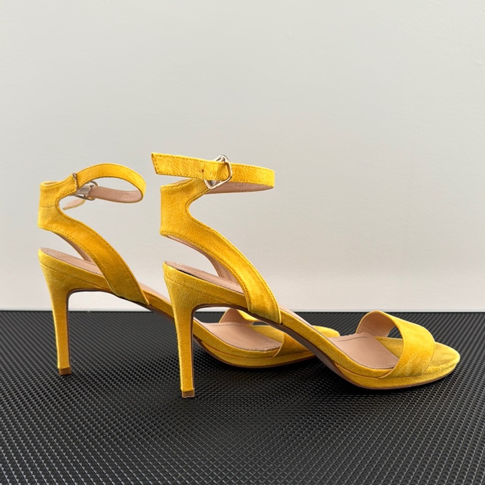 Dream Pairs Women's Yellow Heeled Sandals